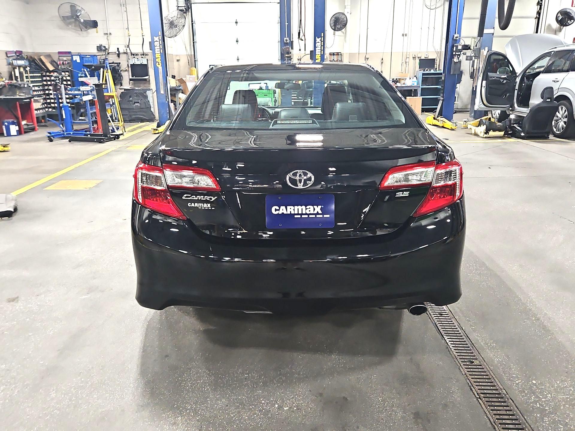 Thumbnail: 2014 Toyota Camry - 6