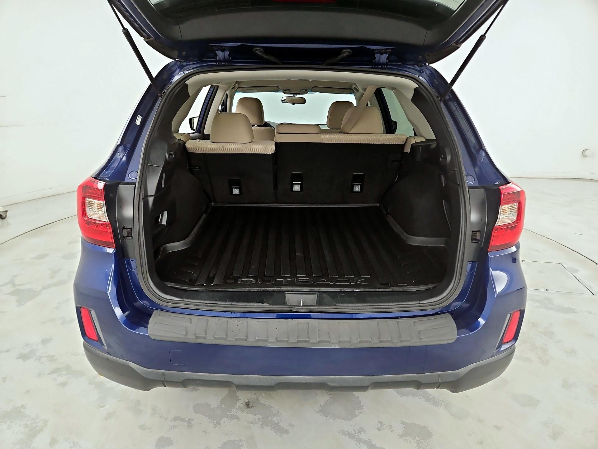 Thumbnail: 2017 Subaru Outback - 20