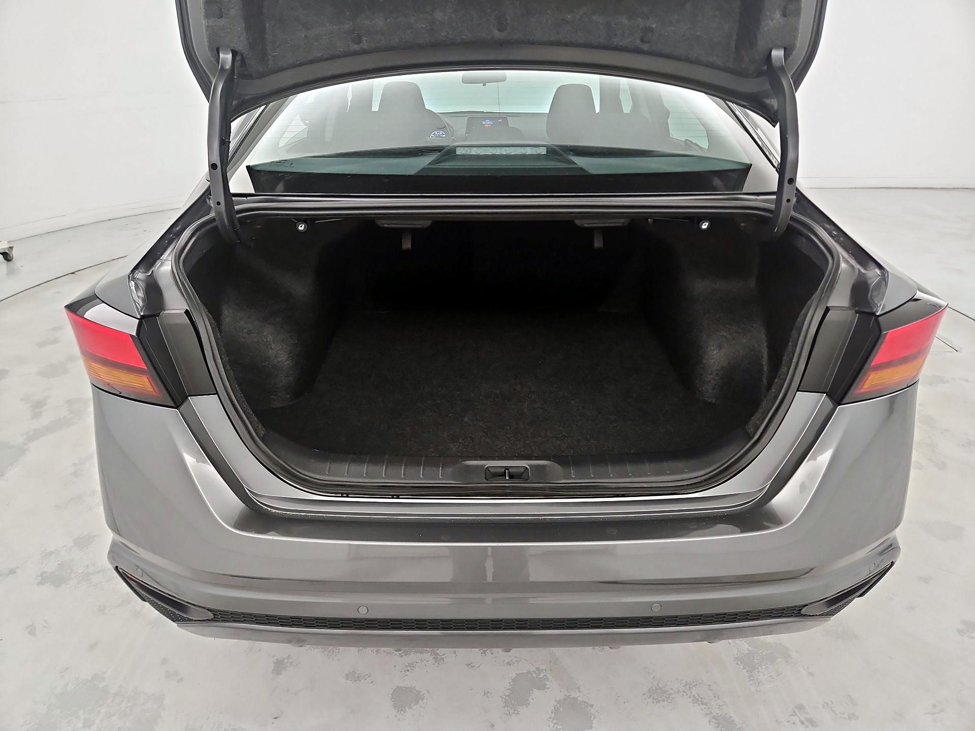 Thumbnail: 2025 Nissan Altima - 20