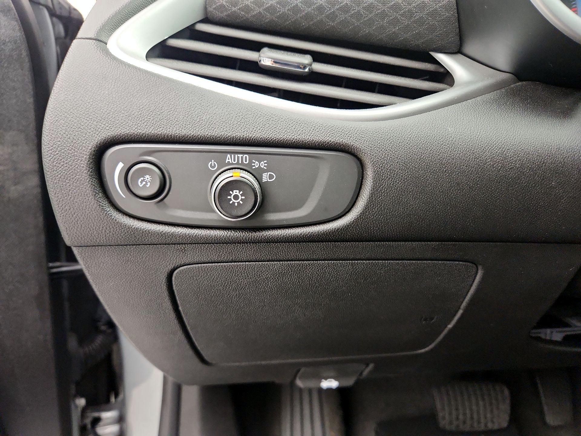 Thumbnail: 2024 Chevrolet Malibu - 13