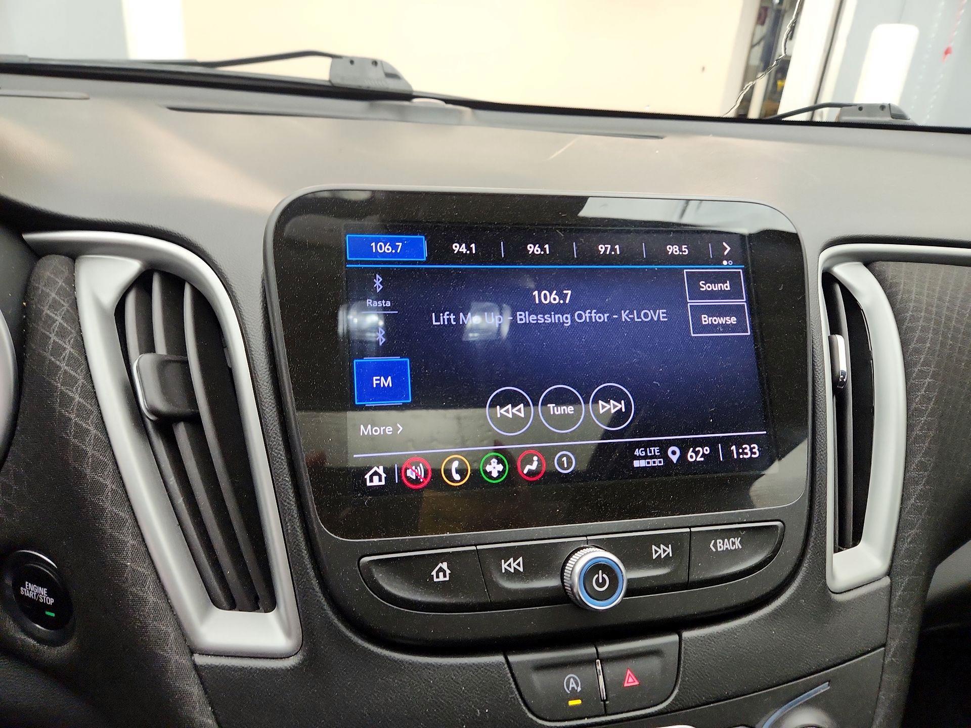 Thumbnail: 2024 Chevrolet Malibu - 15