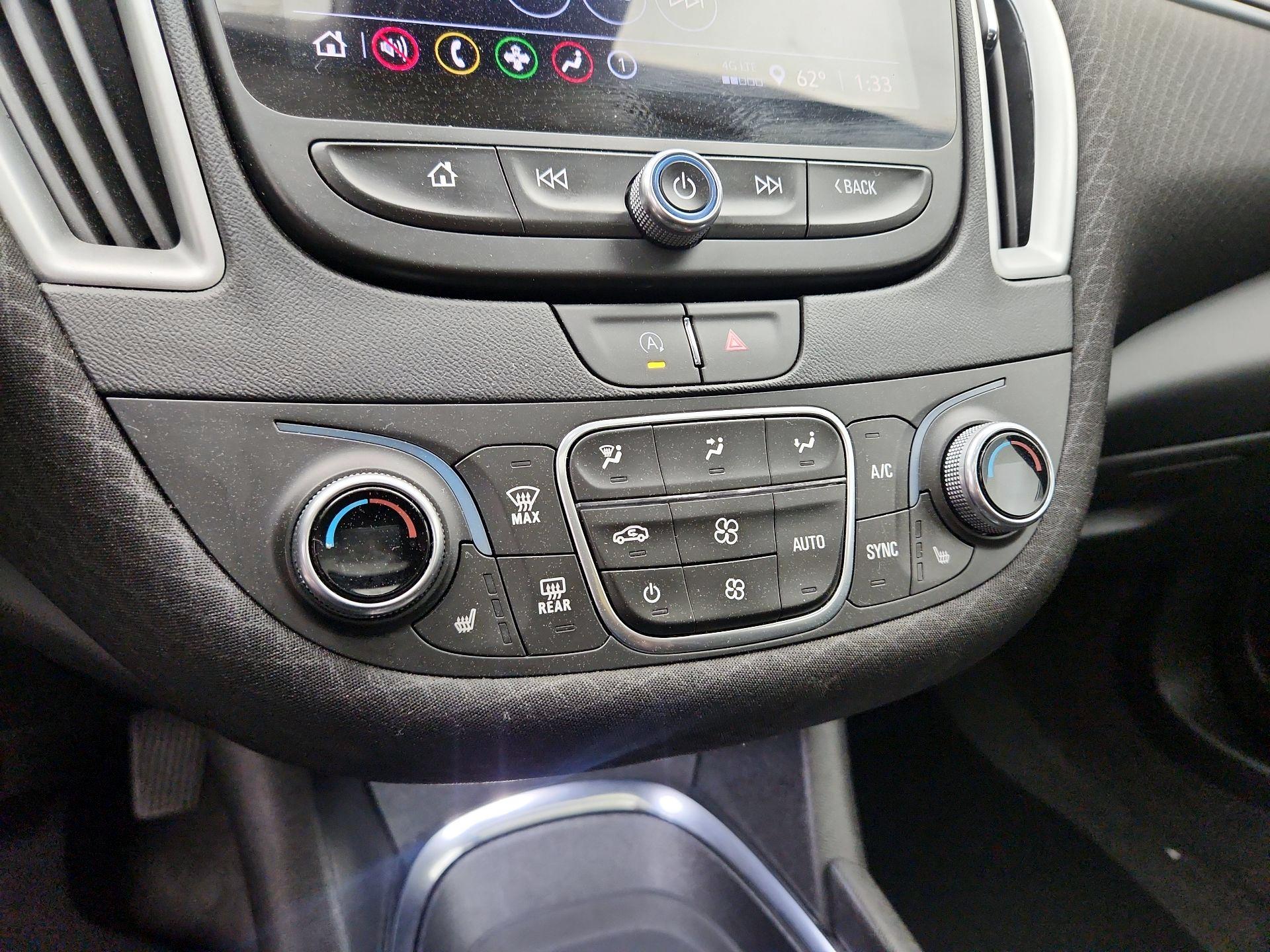 Thumbnail: 2024 Chevrolet Malibu - 16