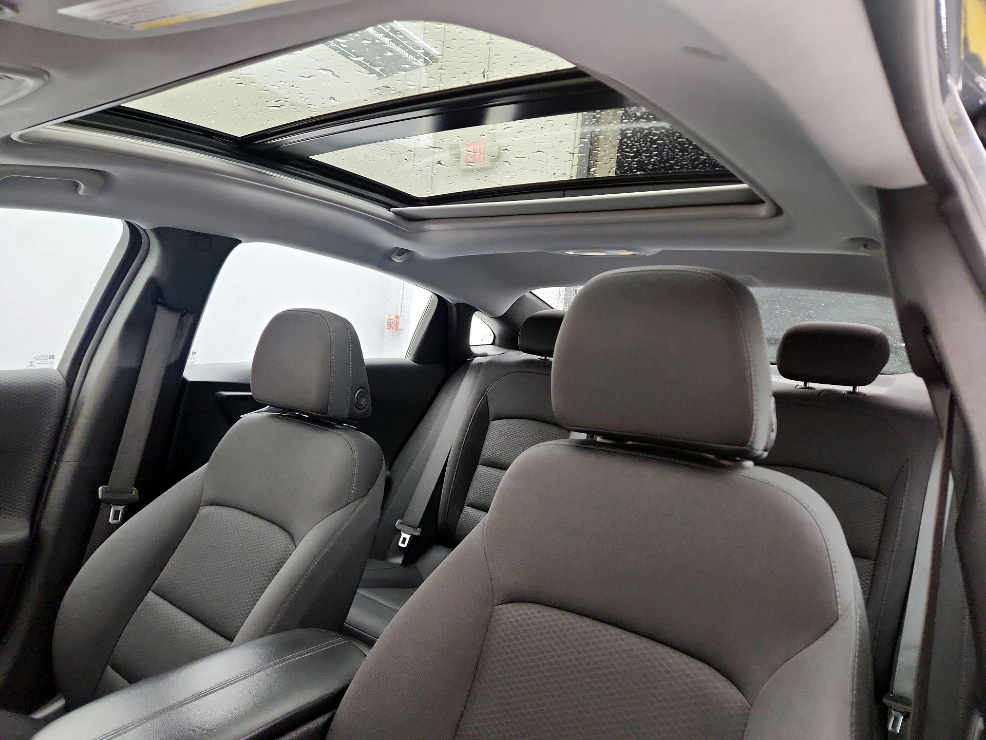 Thumbnail: 2024 Chevrolet Malibu - 19