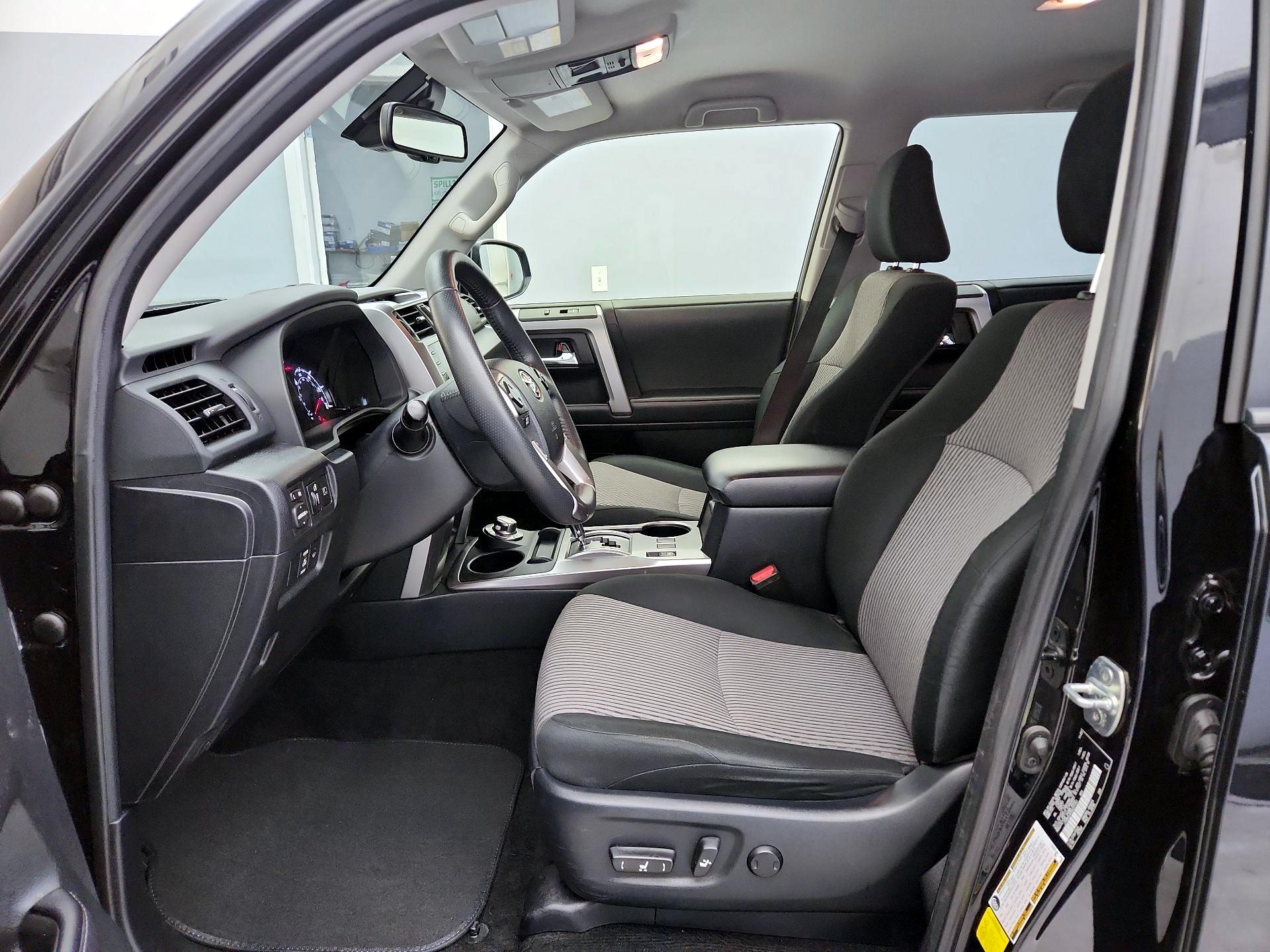 Thumbnail: 2024 Toyota 4Runner - 11