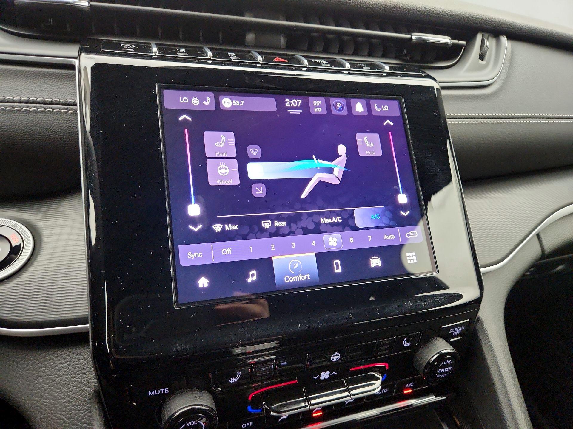 Thumbnail: 2025 Jeep Grand Cherokee - 16