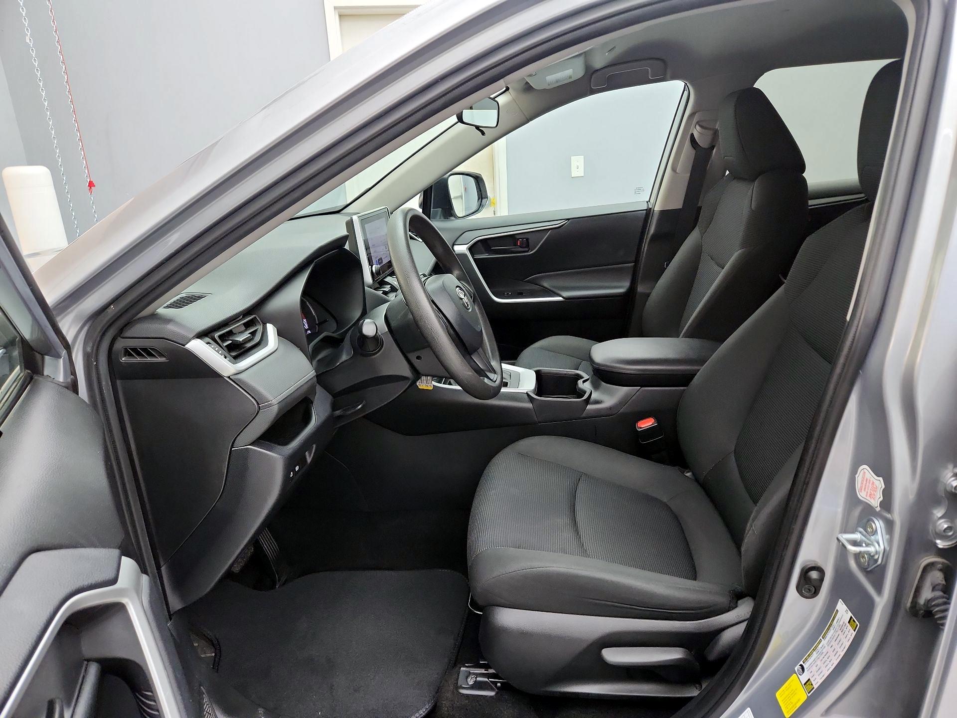 Thumbnail: 2024 Toyota RAV4 - 11