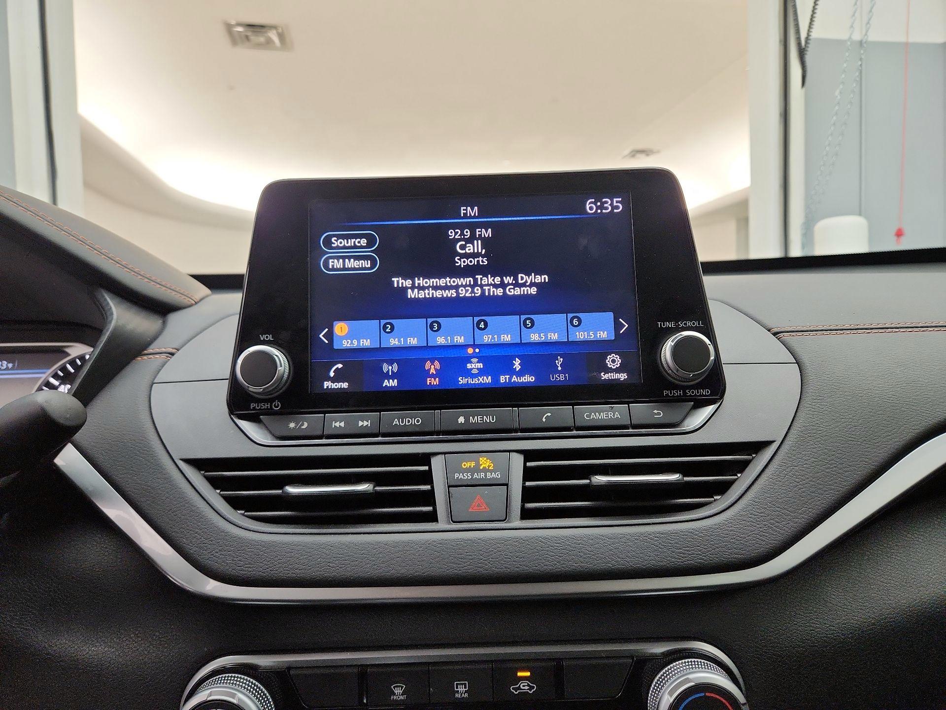 Thumbnail: 2022 Nissan Altima - 15