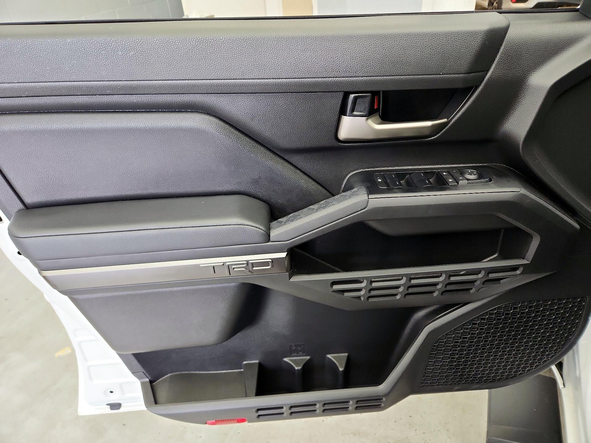 Thumbnail: 2025 Toyota Tacoma - 12