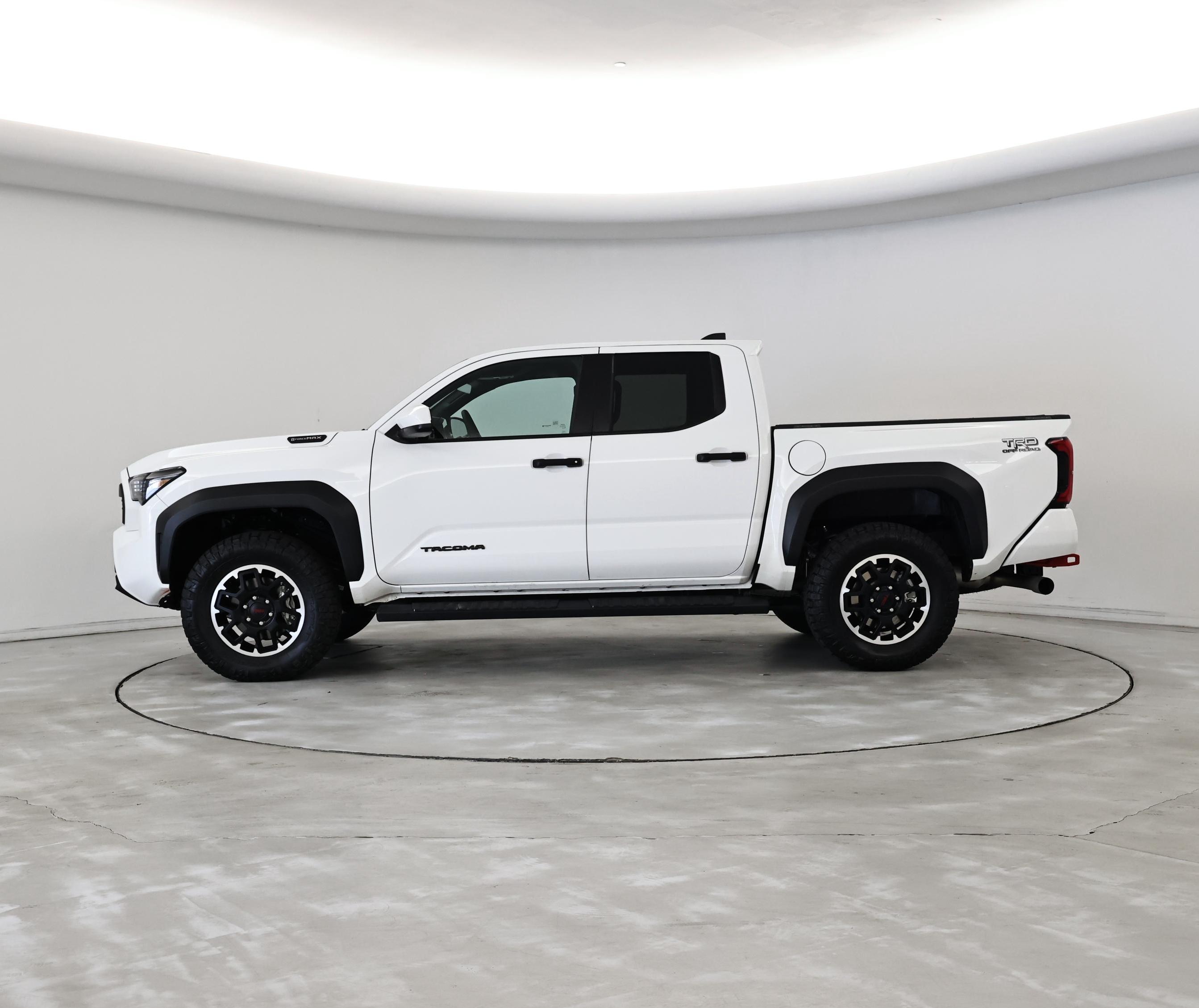 Thumbnail: 2025 Toyota Tacoma - 3