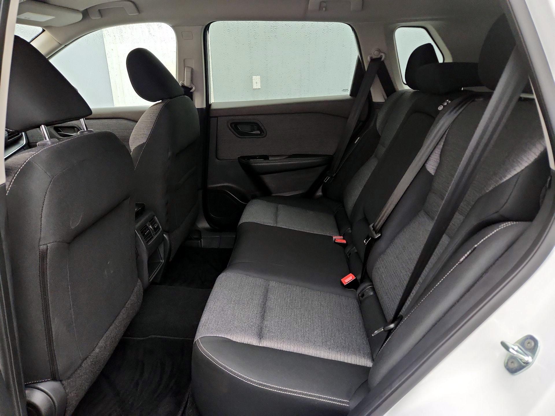 Thumbnail: 2022 Nissan Rogue - 19