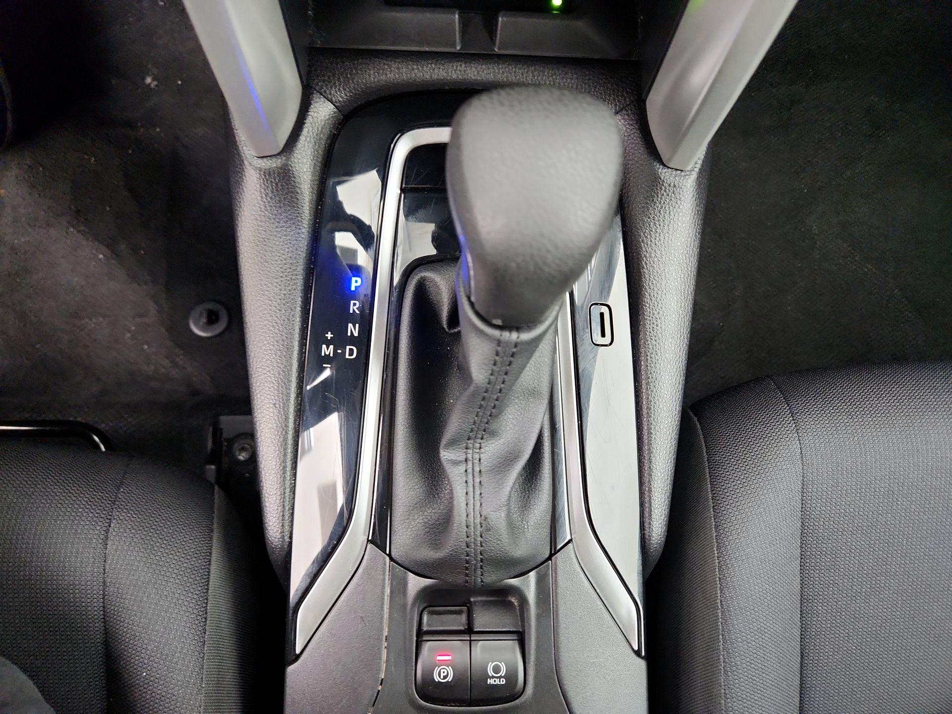 Thumbnail: 2025 Toyota Corolla Cross - 17