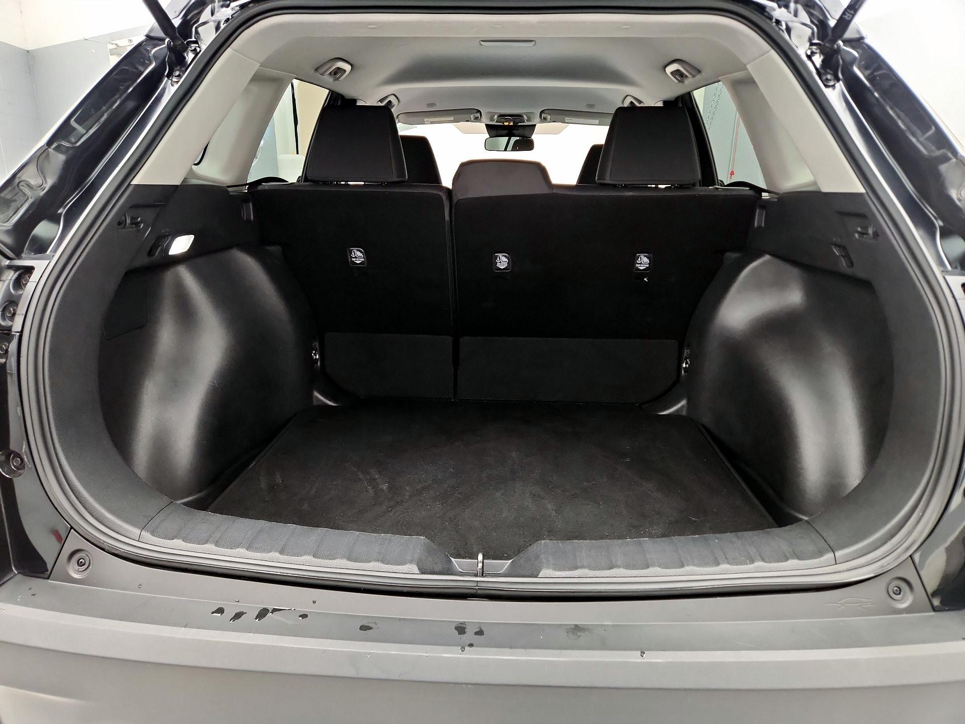 Thumbnail: 2025 Toyota Corolla Cross - 20