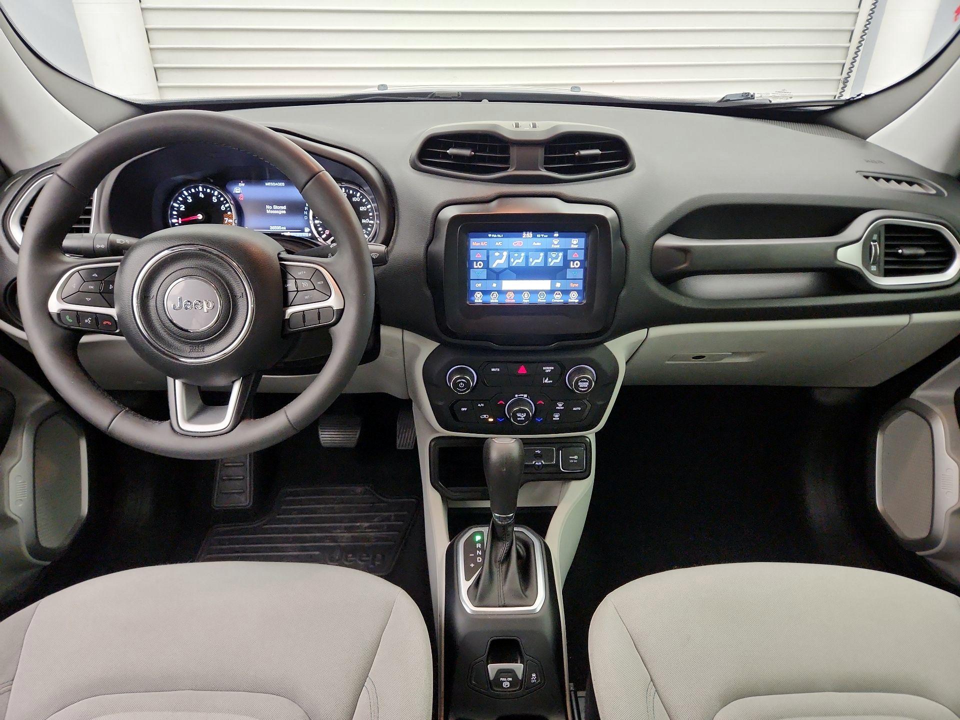 Thumbnail: 2021 Jeep Renegade - 9