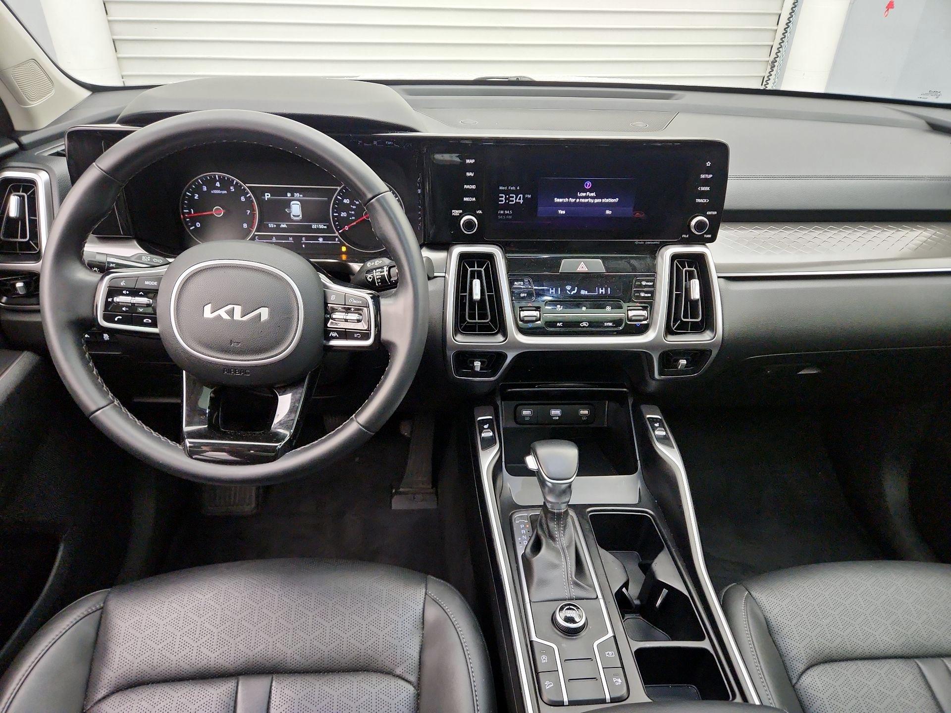 Thumbnail: 2022 Kia Sorento - 9