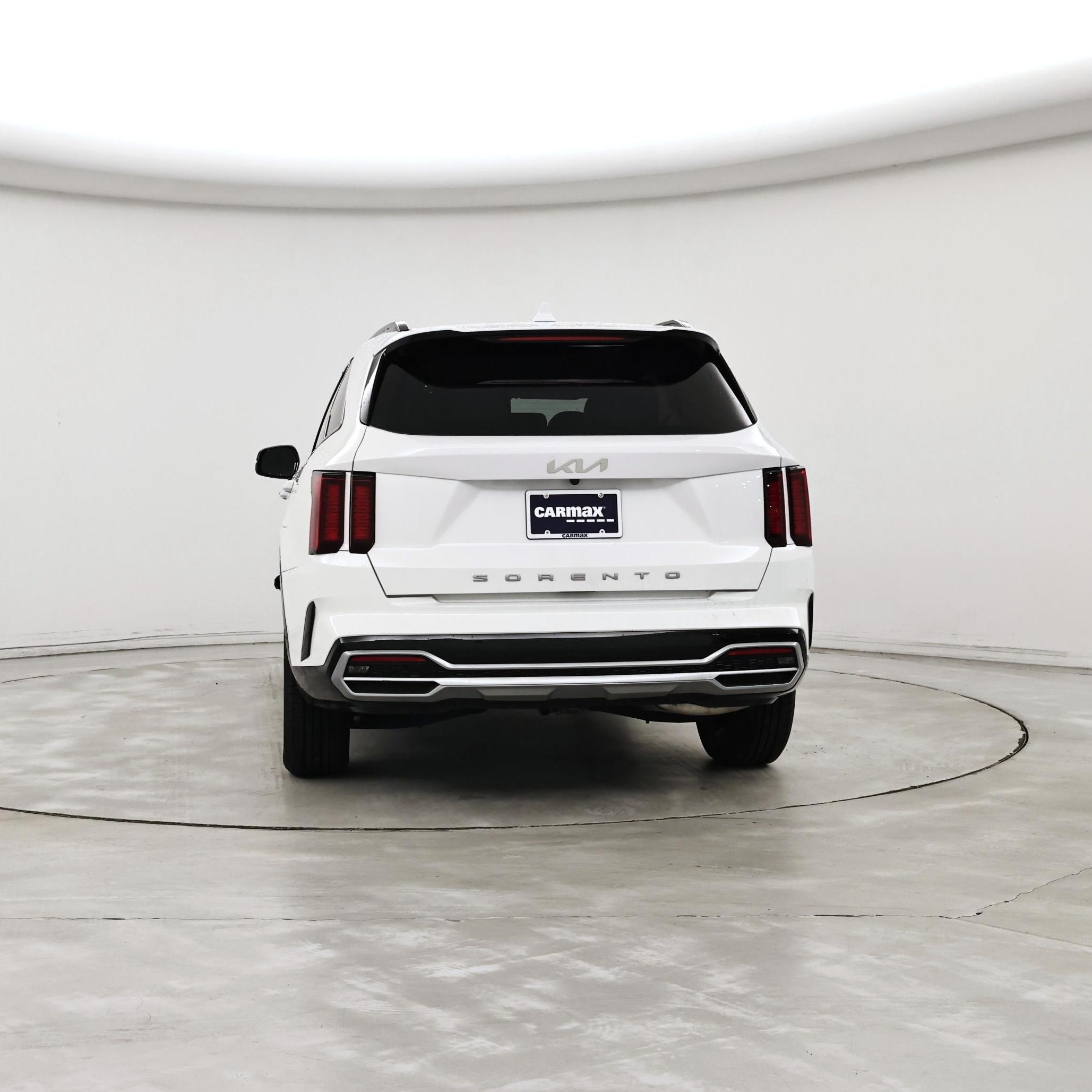 Thumbnail: 2022 Kia Sorento - 6
