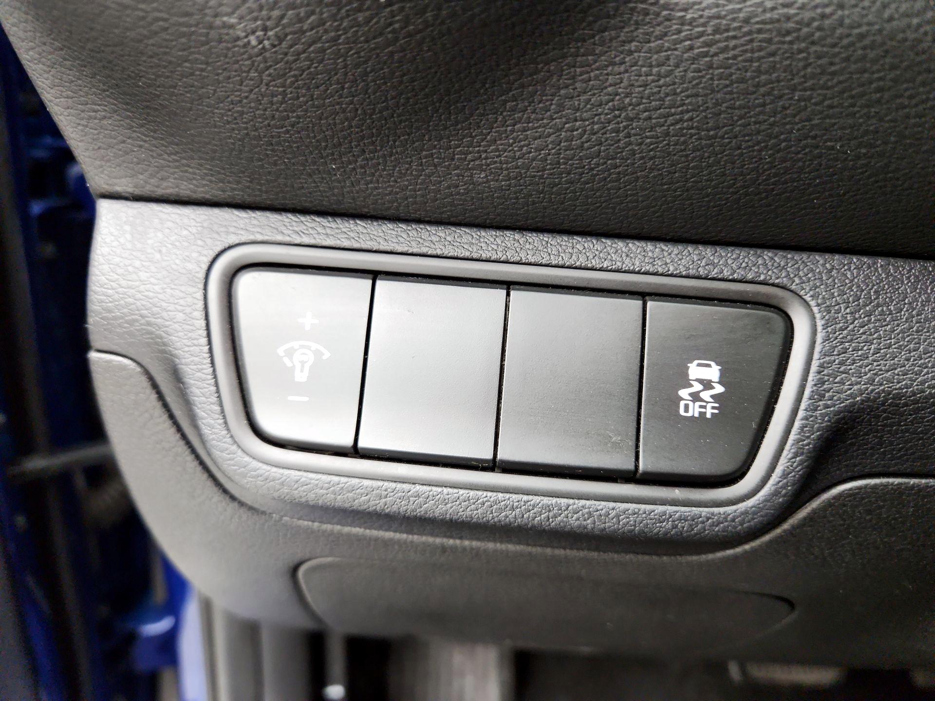 Thumbnail: 2024 Kia Forte - 13