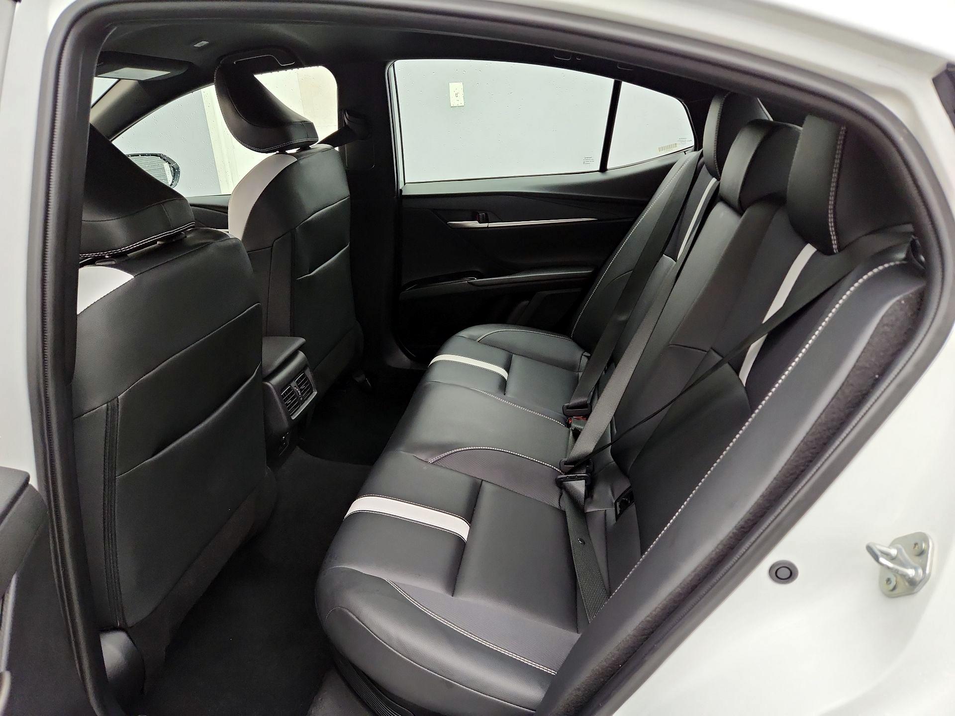 Thumbnail: 2025 Toyota Camry - 19