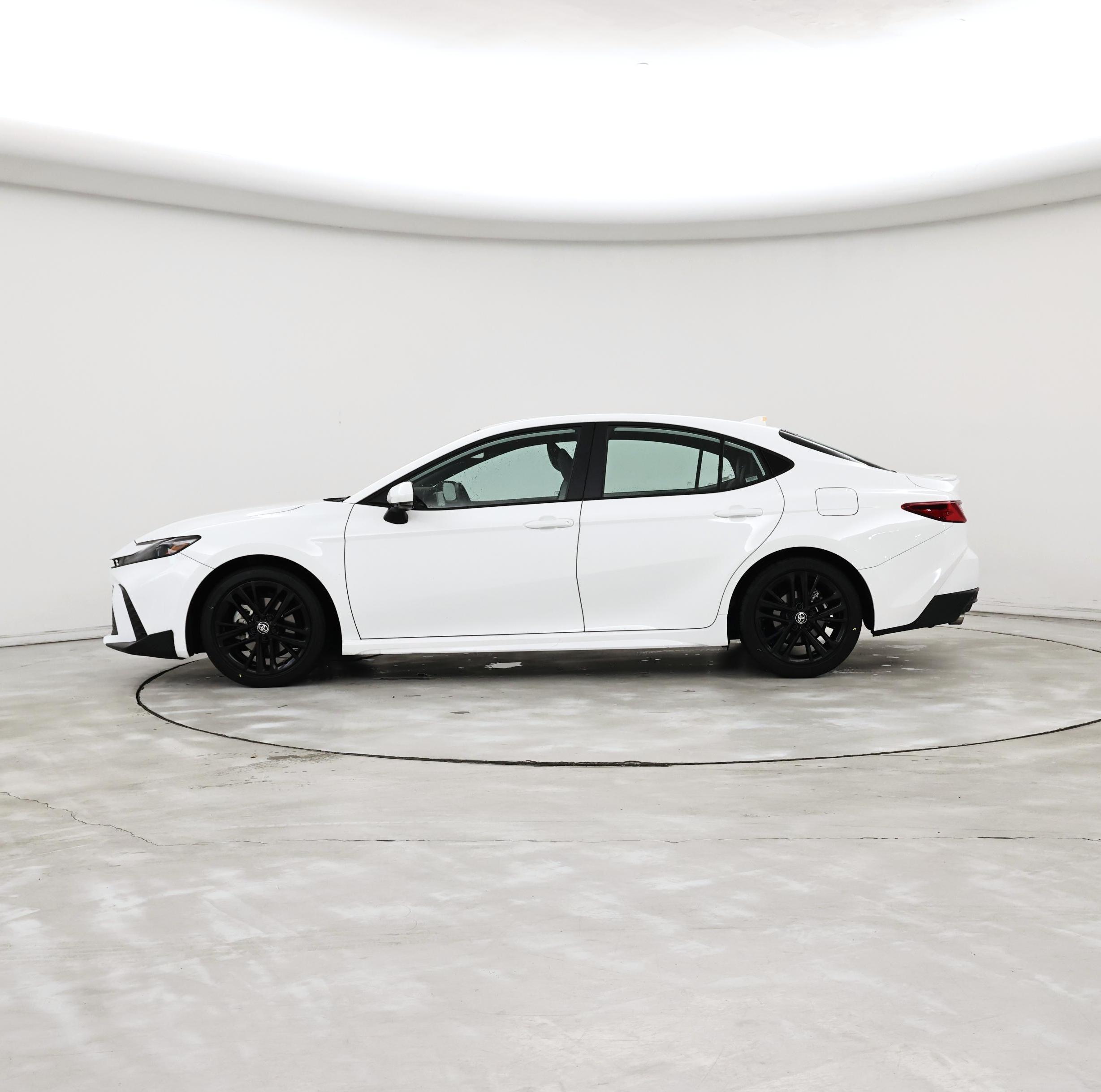 Thumbnail: 2025 Toyota Camry - 3