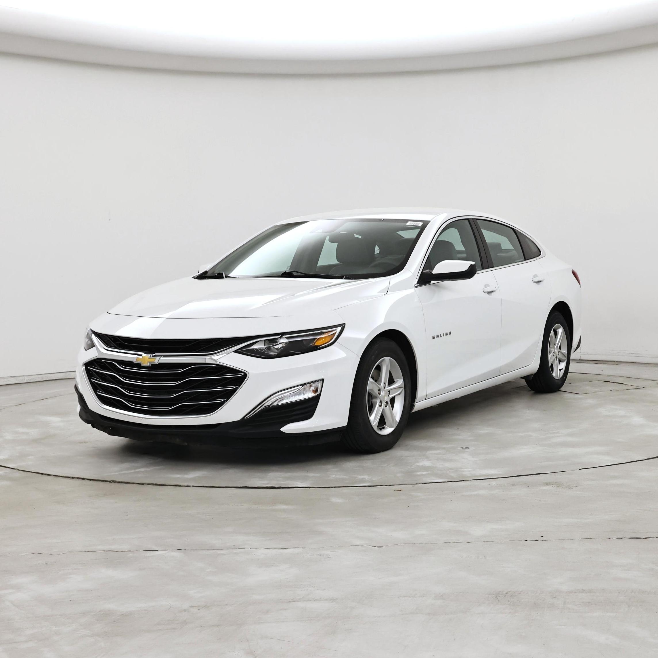 Thumbnail: 2021 Chevrolet Malibu - 4