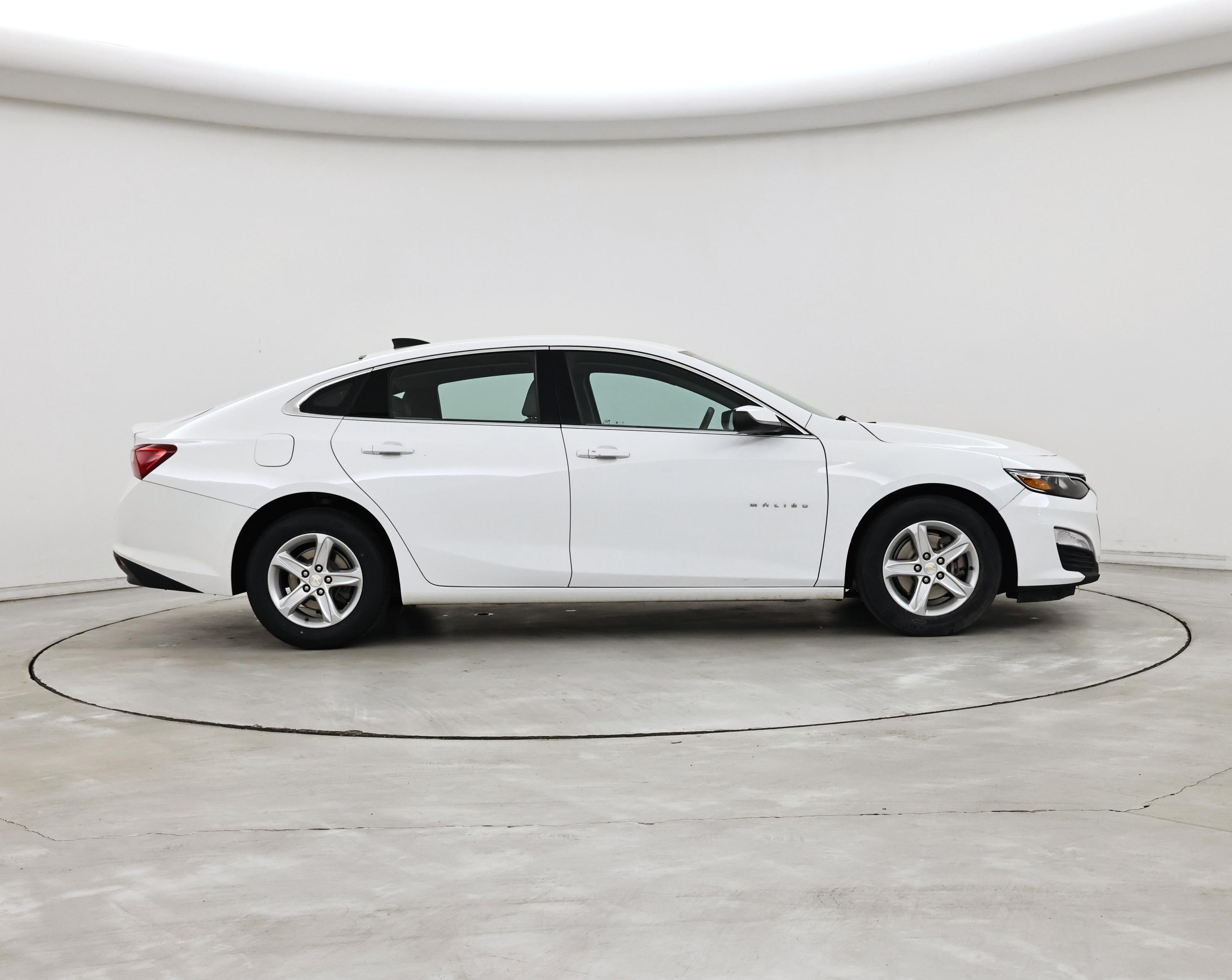Thumbnail: 2021 Chevrolet Malibu - 7