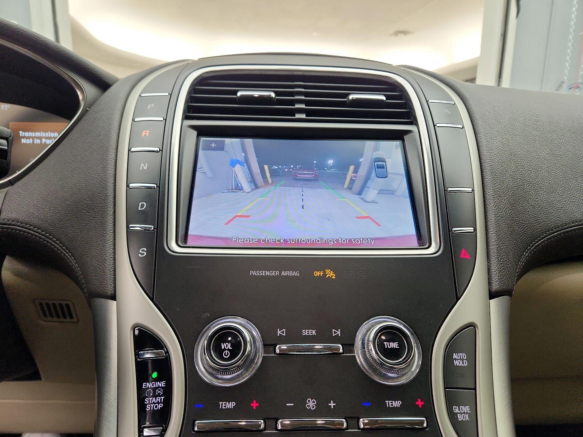 Thumbnail: 2020 Lincoln Nautilus - 15