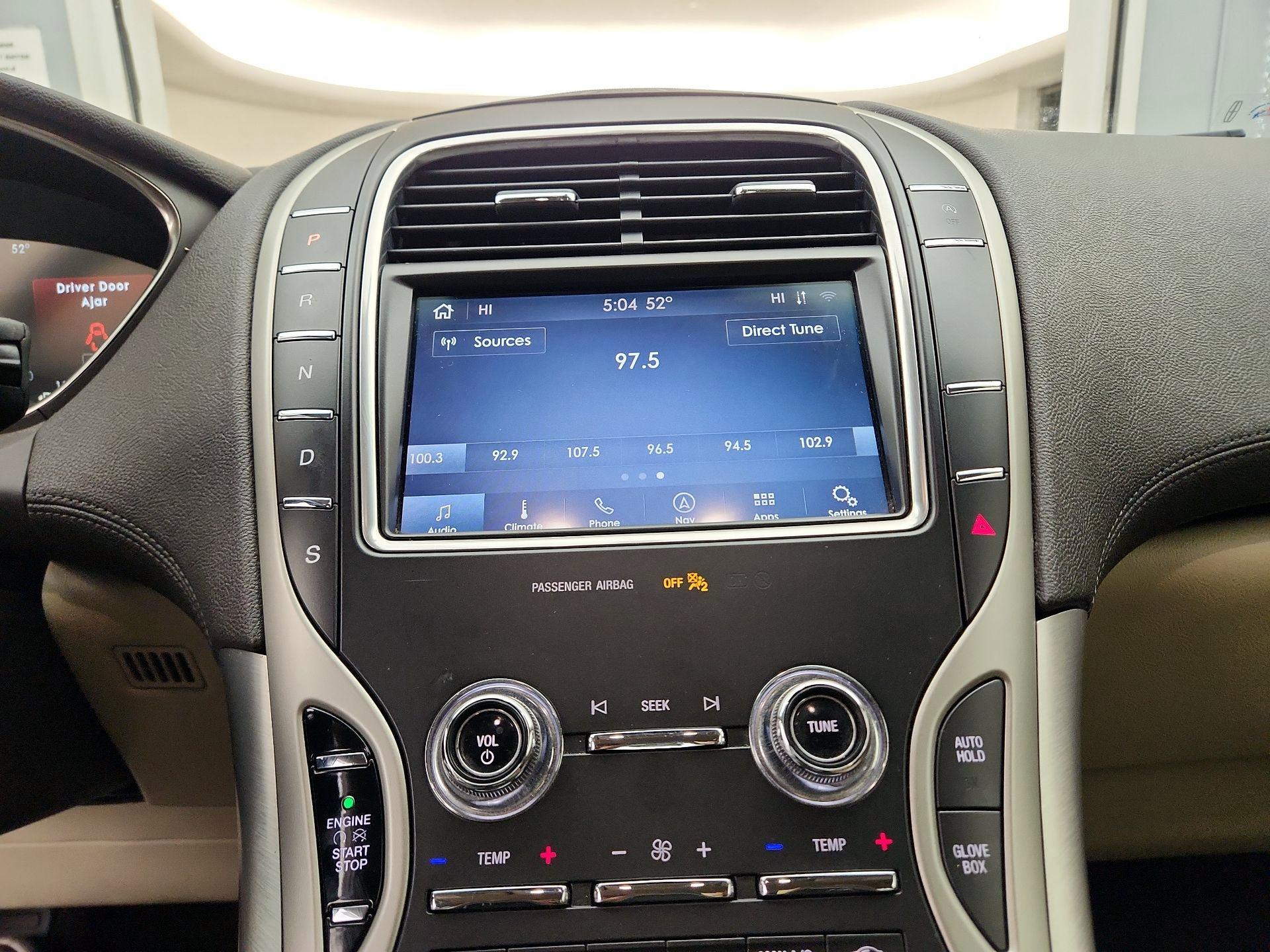 Thumbnail: 2020 Lincoln Nautilus - 16