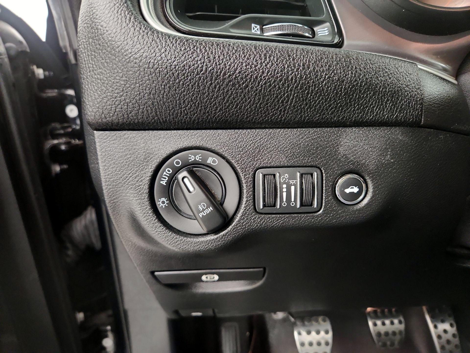 Thumbnail: 2022 Dodge Challenger - 13