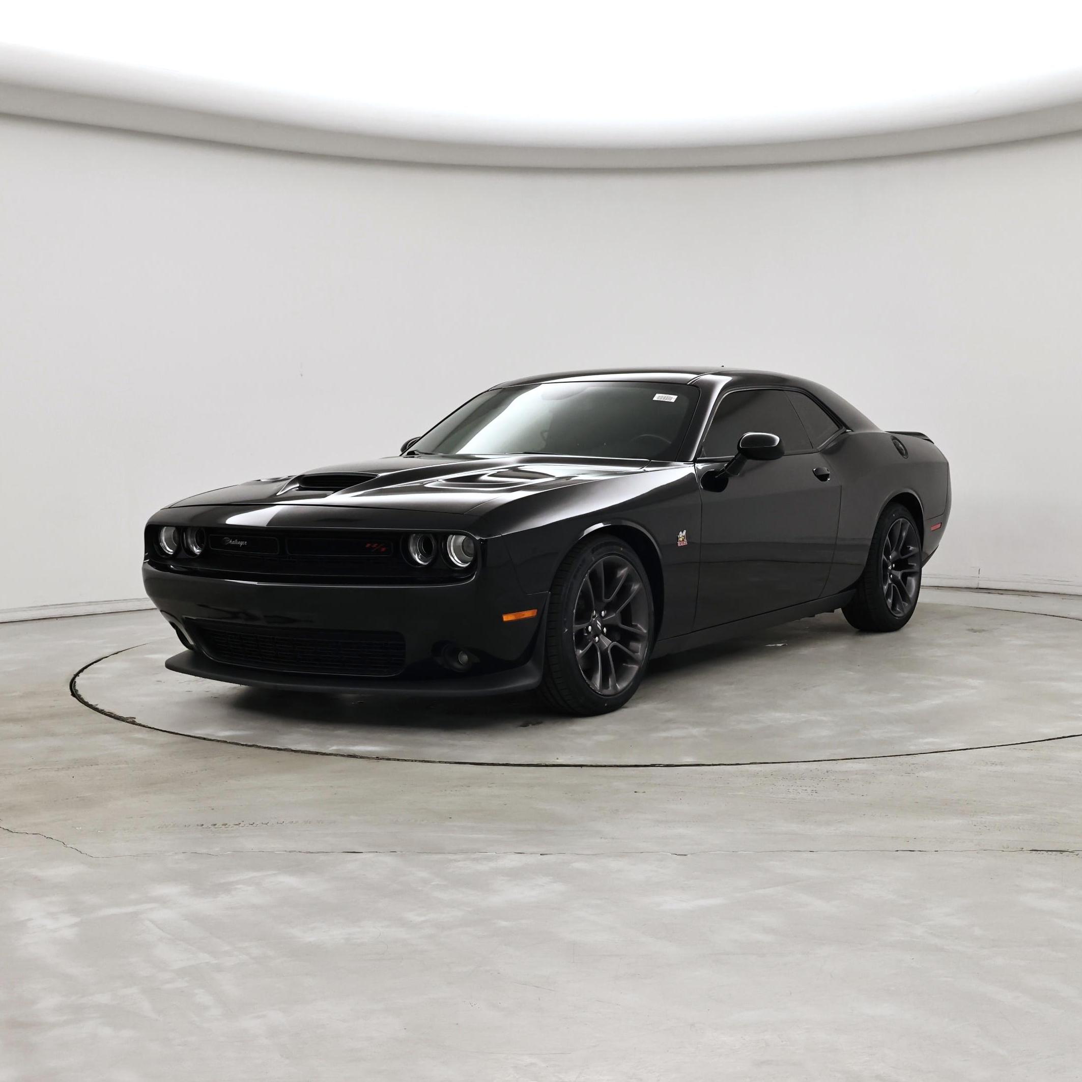 Thumbnail: 2022 Dodge Challenger - 4