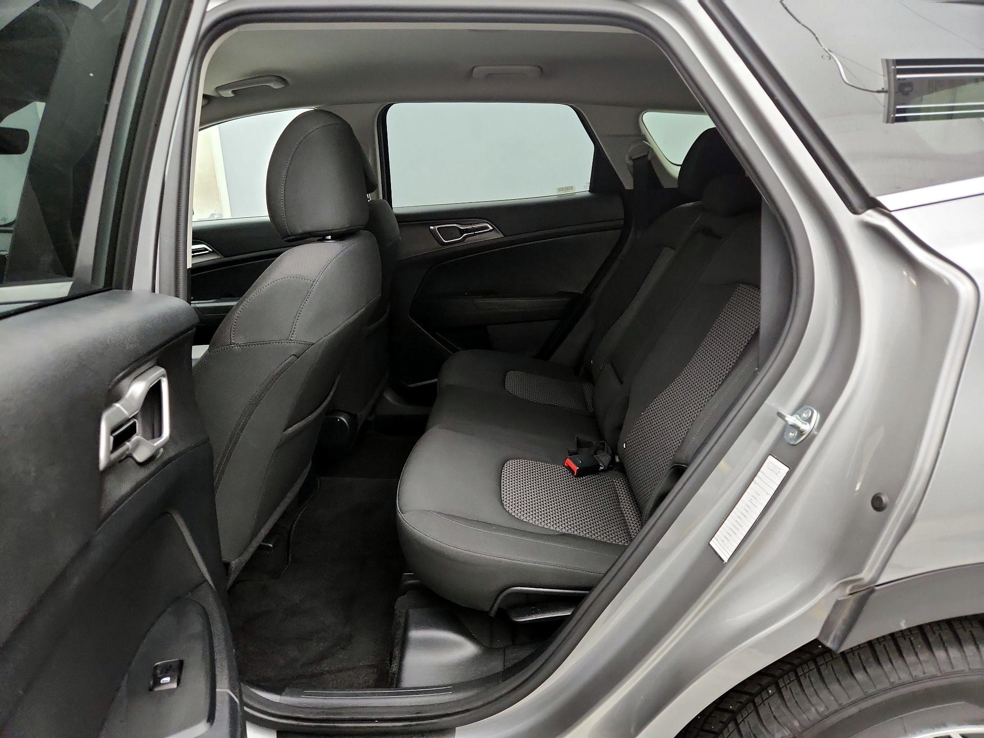 Thumbnail: 2024 Kia Sportage - 19