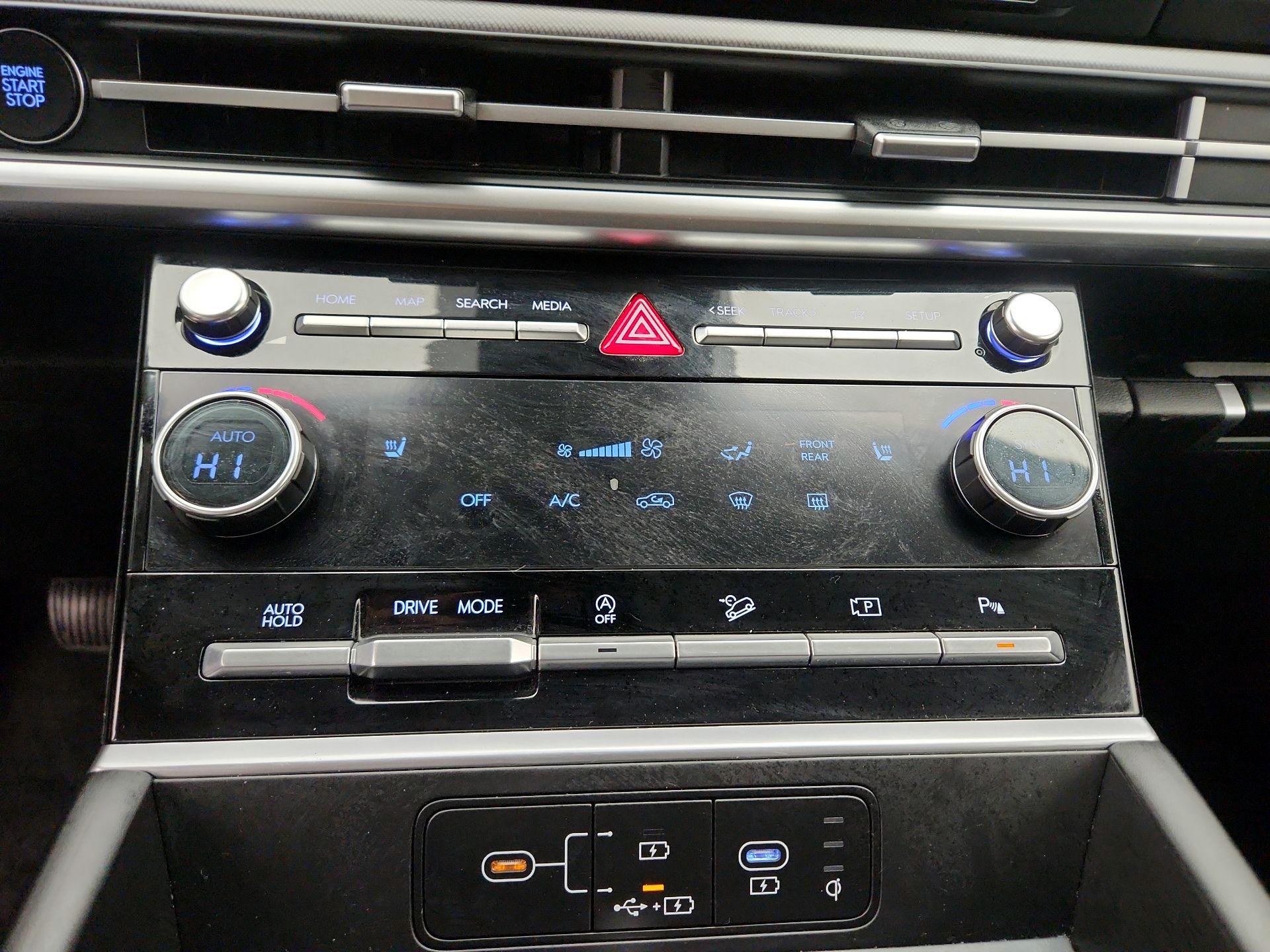 Thumbnail: 2025 Hyundai Santa Fe - 17