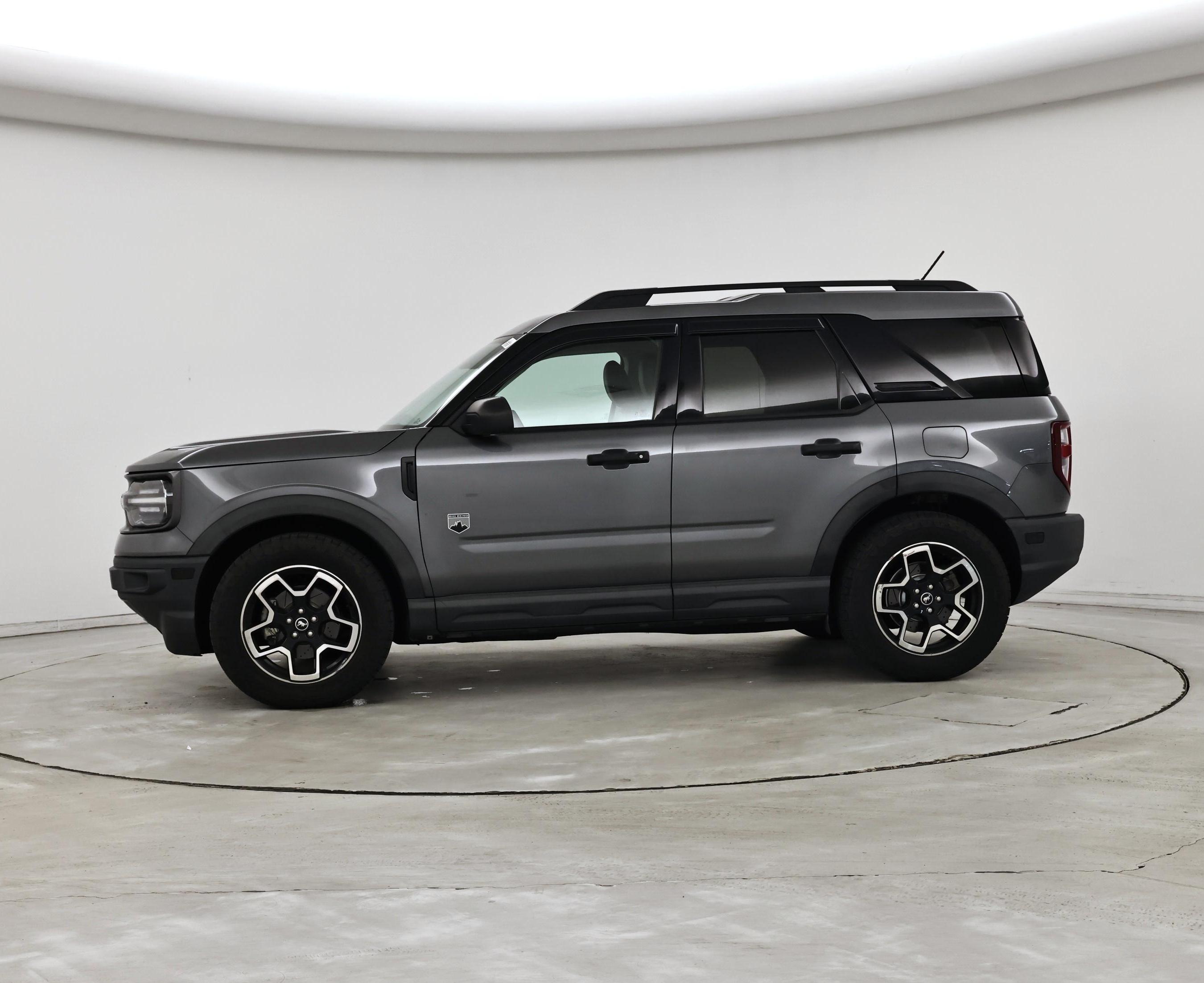 Thumbnail: 2021 Ford Bronco Sport - 3