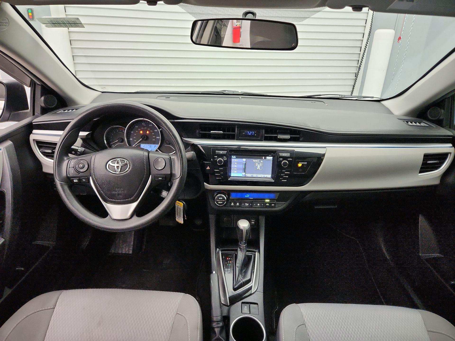 Thumbnail: 2016 Toyota Corolla - 9