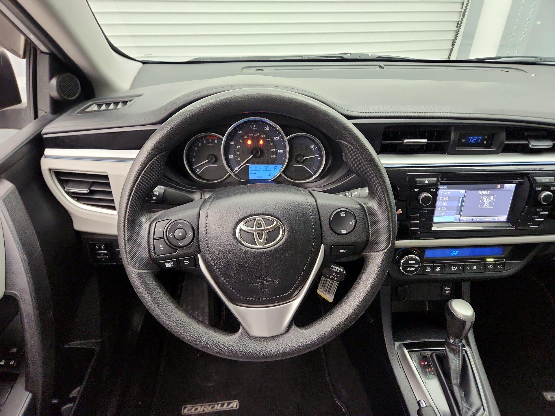 Thumbnail: 2016 Toyota Corolla - 10