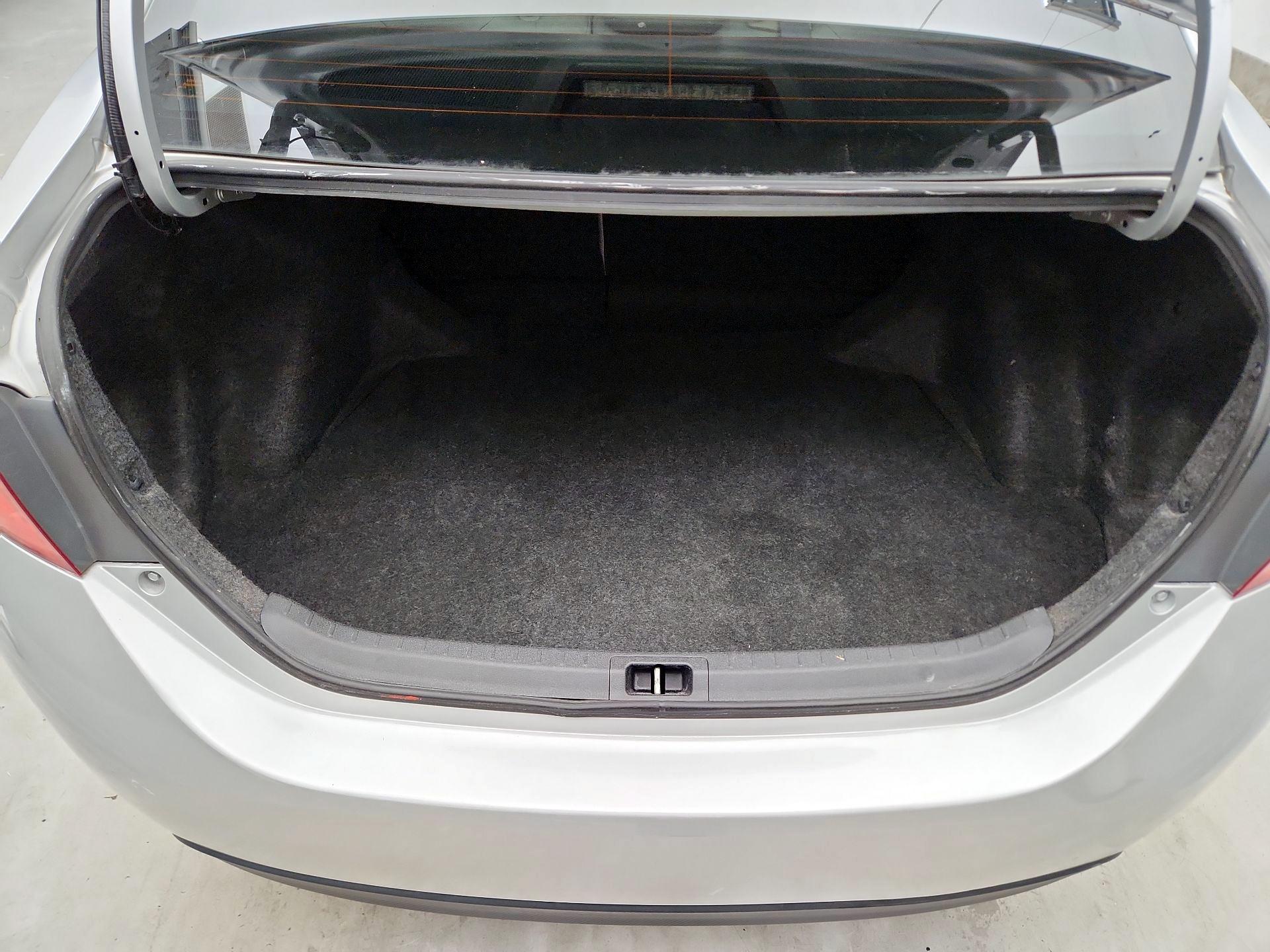 Thumbnail: 2016 Toyota Corolla - 20