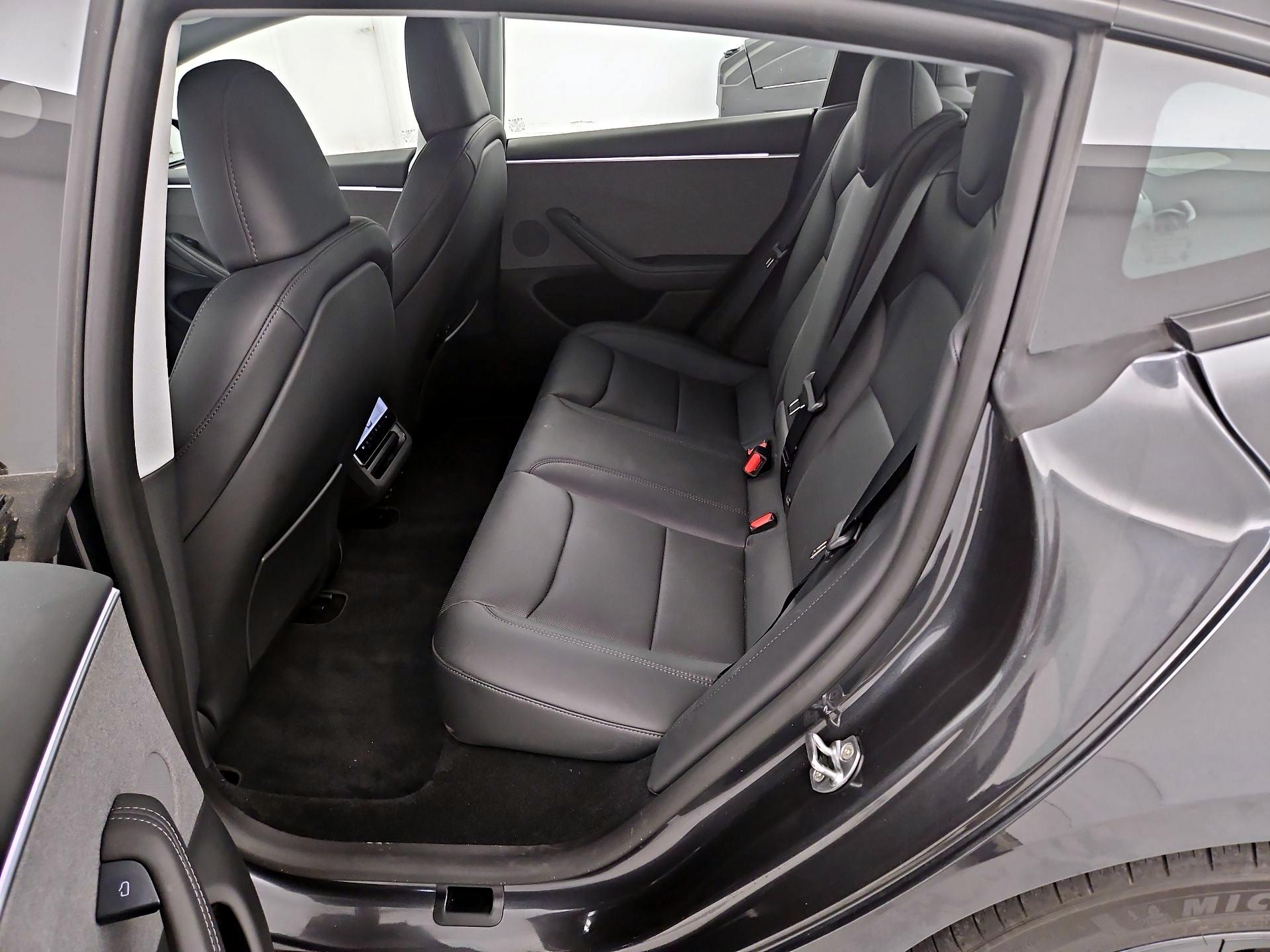 Thumbnail: 2025 Tesla Model 3 - 19