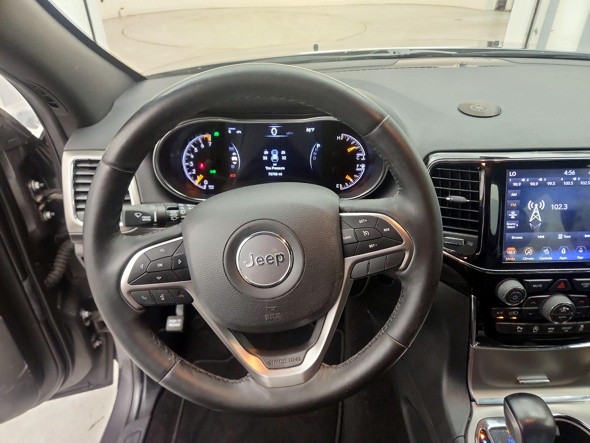 Thumbnail: 2019 Jeep Grand Cherokee - 10