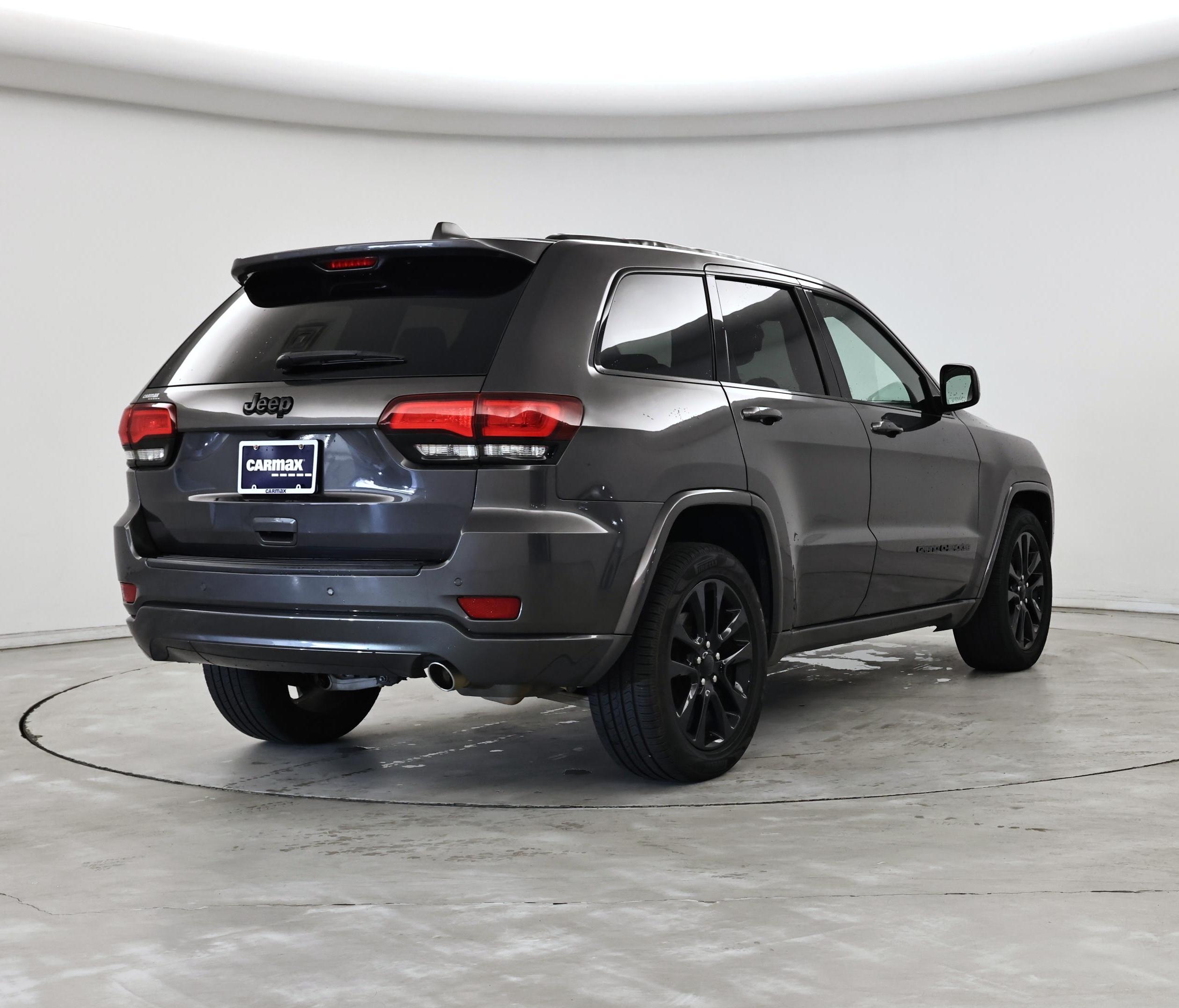Thumbnail: 2019 Jeep Grand Cherokee - 8
