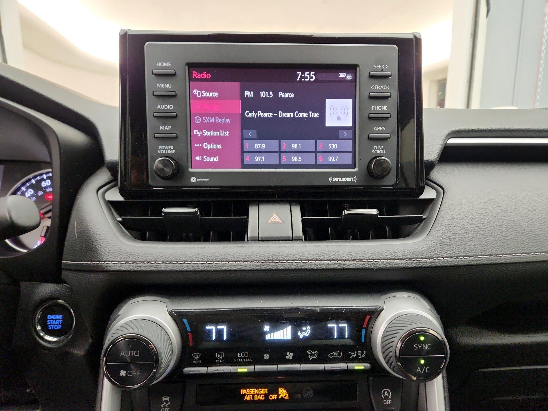 Thumbnail: 2022 Toyota RAV4 - 15