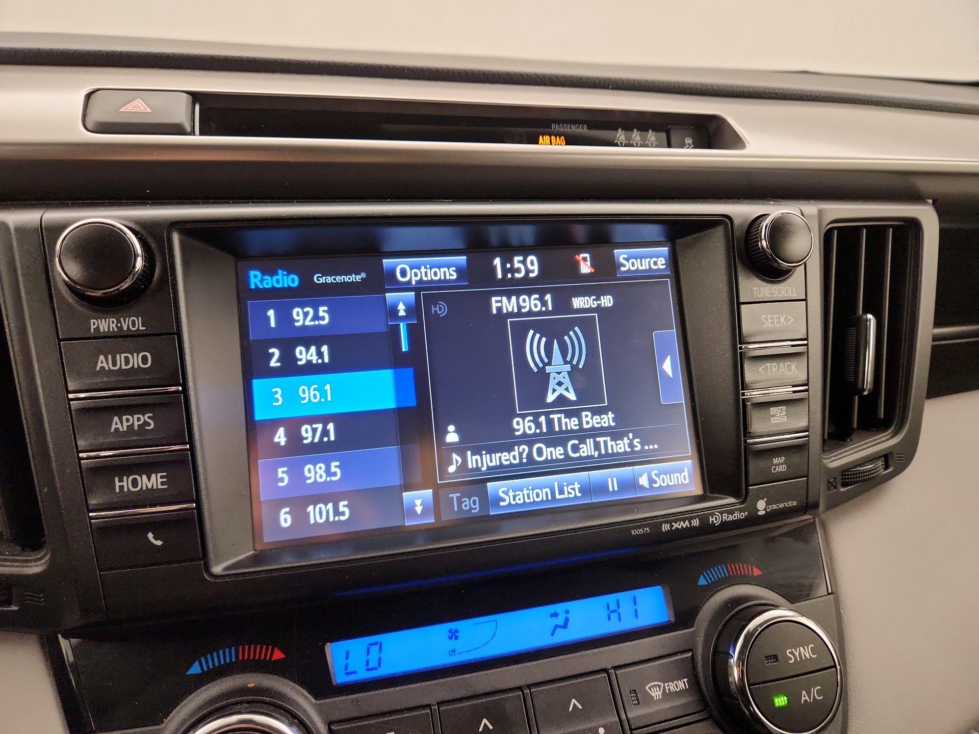 Thumbnail: 2017 Toyota RAV4 - 15