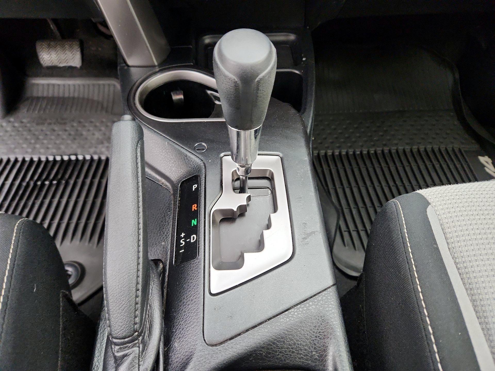 Thumbnail: 2017 Toyota RAV4 - 17