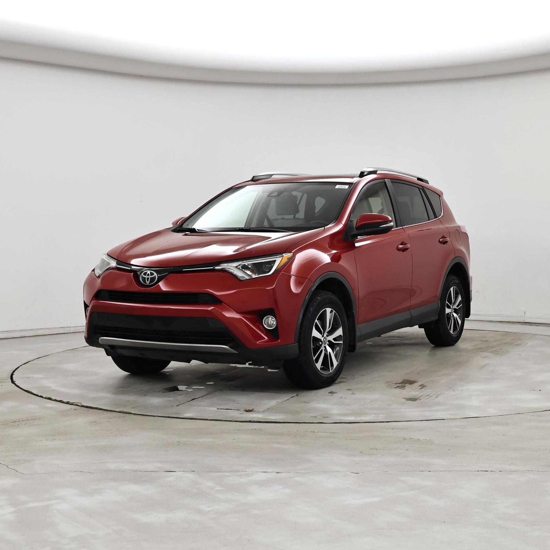 Thumbnail: 2017 Toyota RAV4 - 4