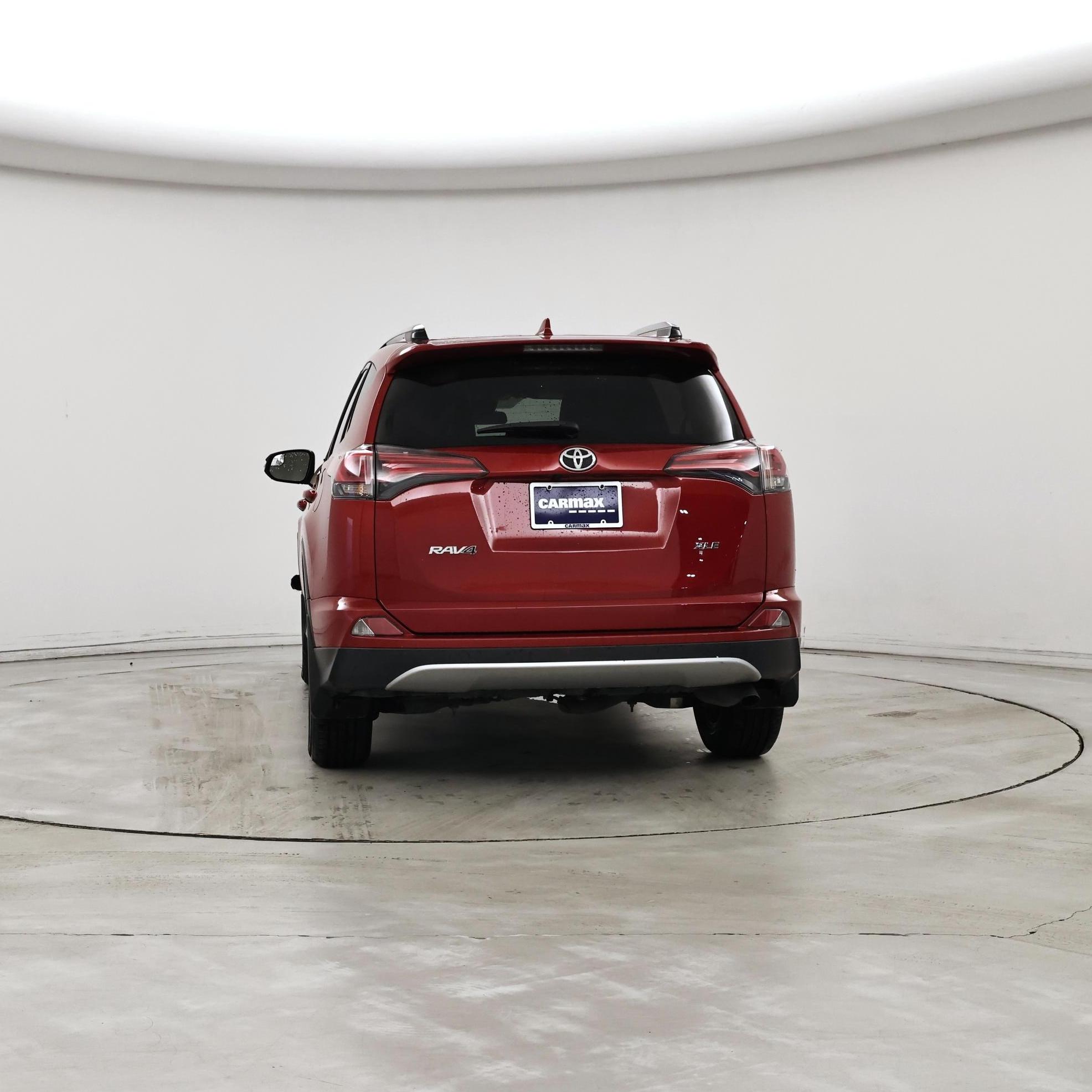 Thumbnail: 2017 Toyota RAV4 - 6