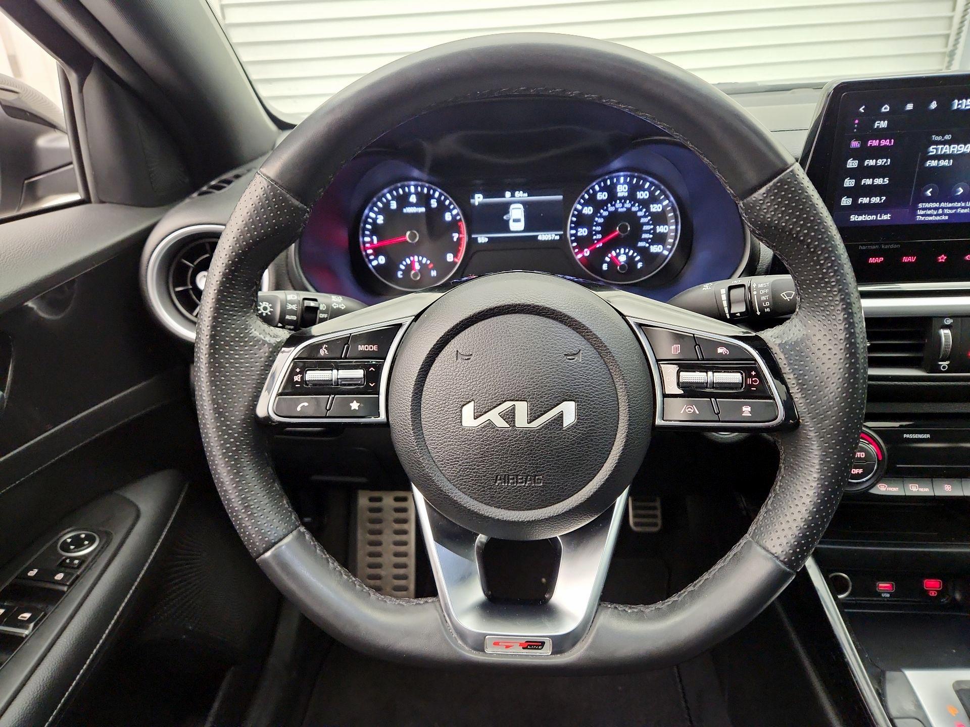 Thumbnail: 2023 Kia Forte - 10