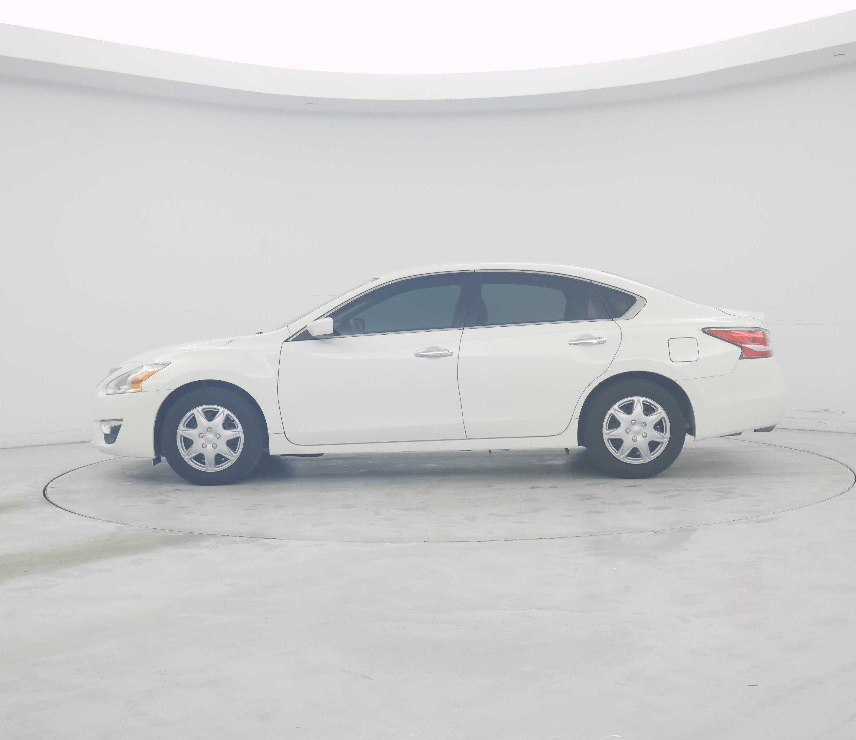 Thumbnail: 2015 Nissan Altima - 3