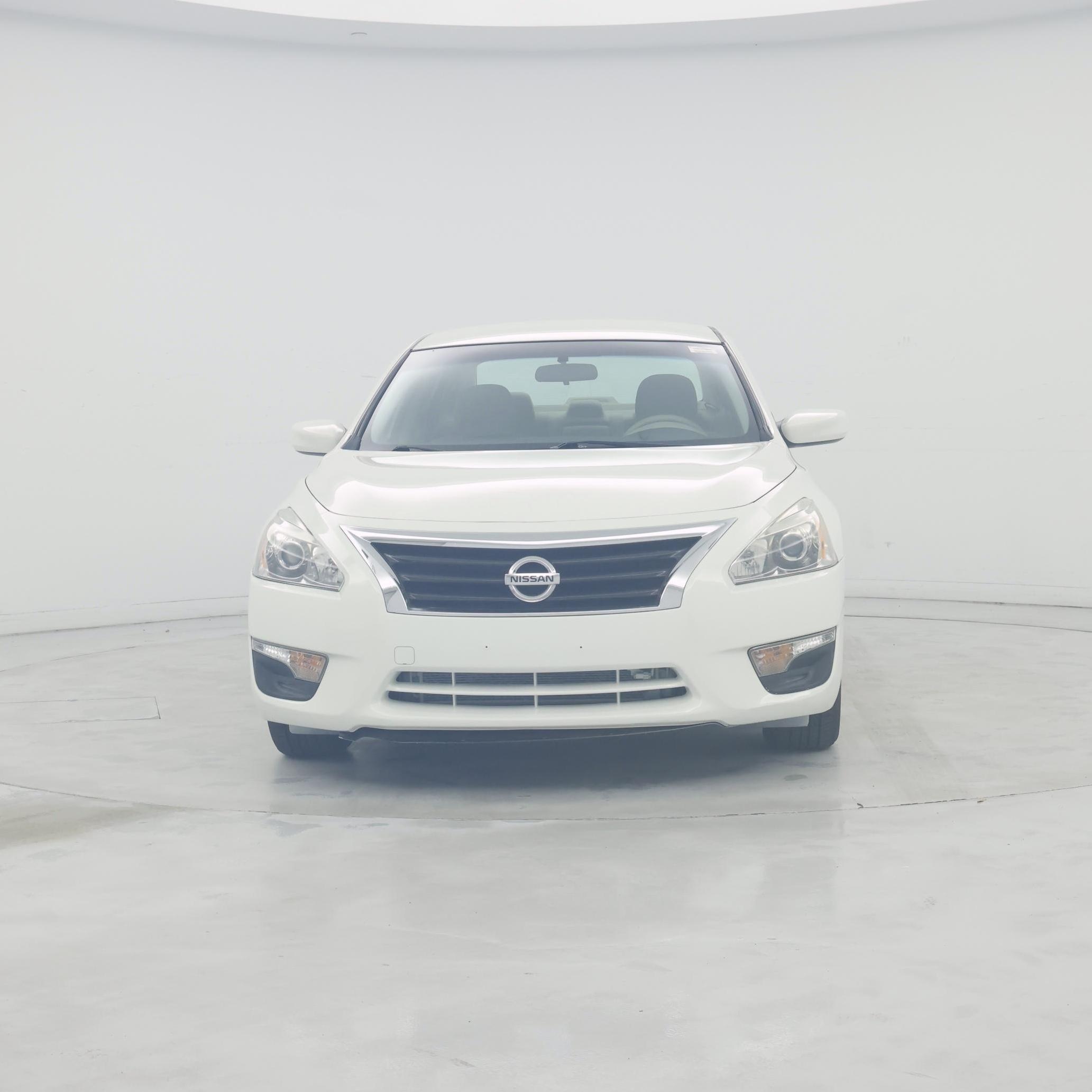 Thumbnail: 2015 Nissan Altima - 5