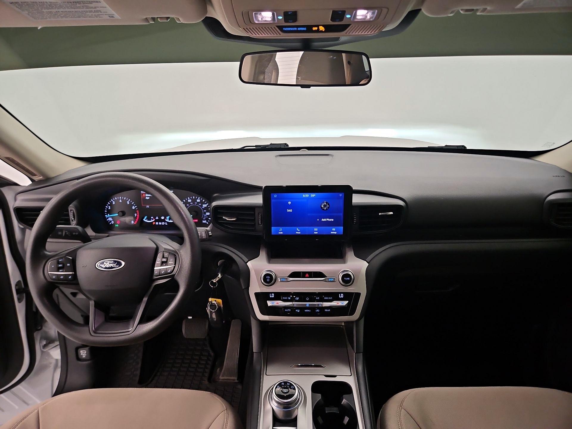 Thumbnail: 2021 Ford Explorer - 9