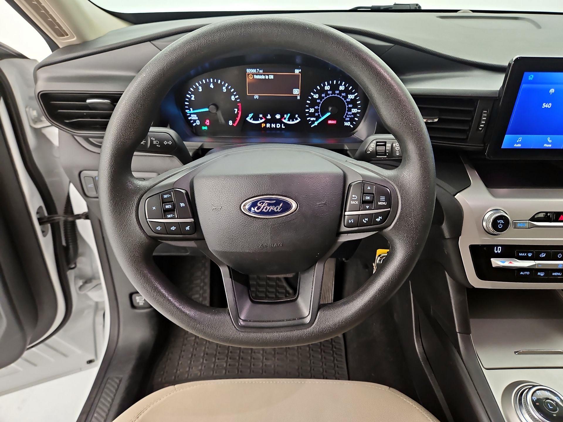 Thumbnail: 2021 Ford Explorer - 10