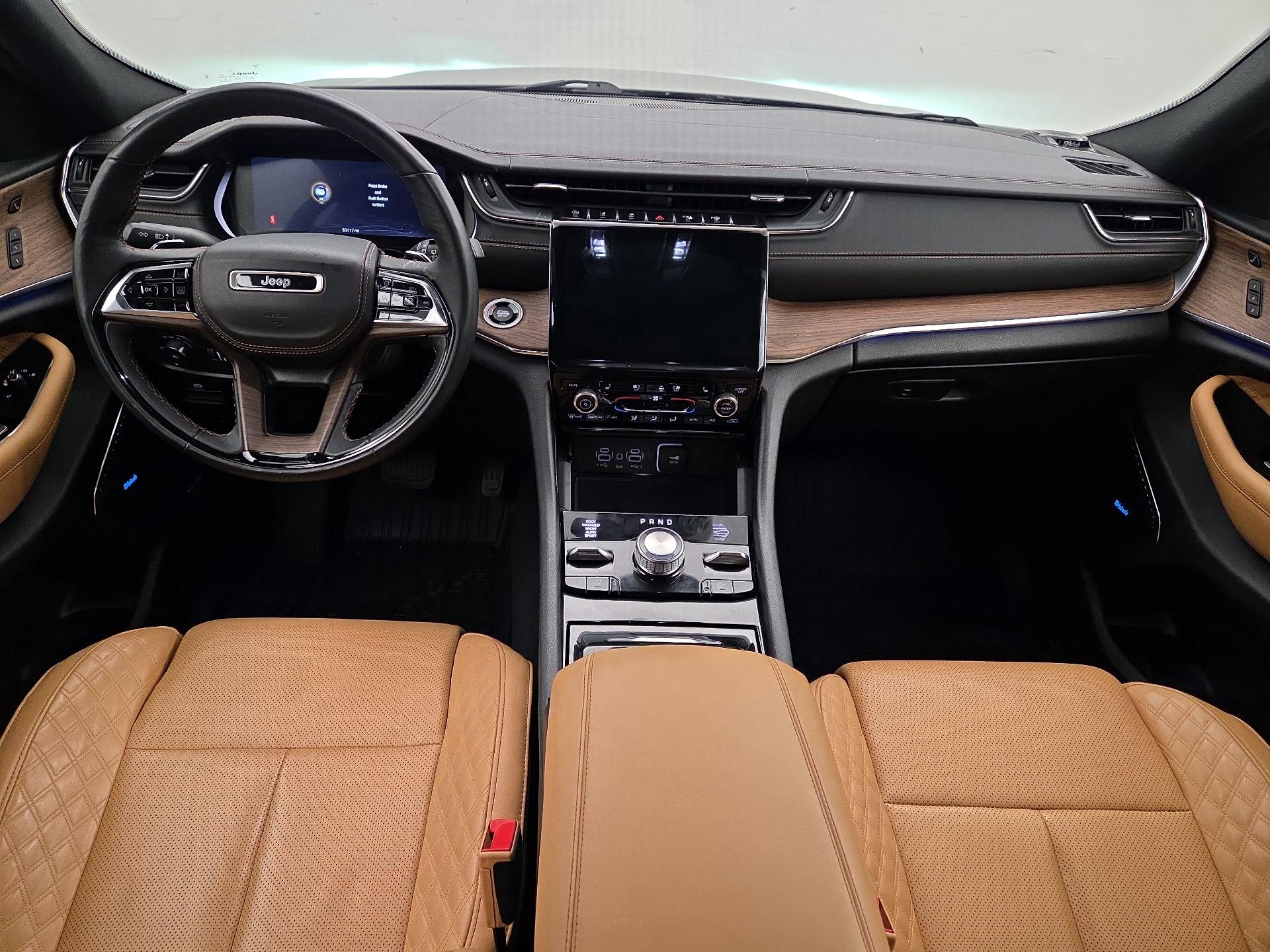 Thumbnail: 2023 Jeep Grand Cherokee - 9