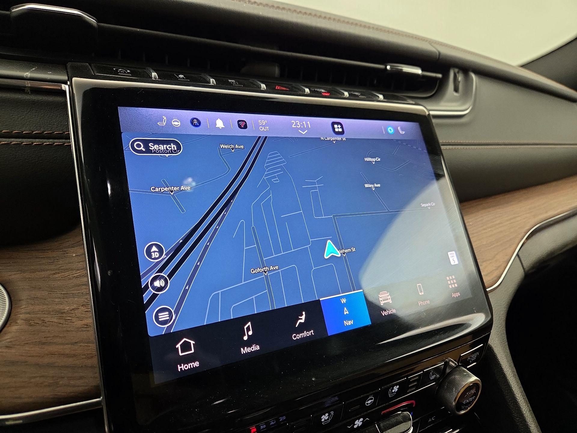 Thumbnail: 2023 Jeep Grand Cherokee - 14