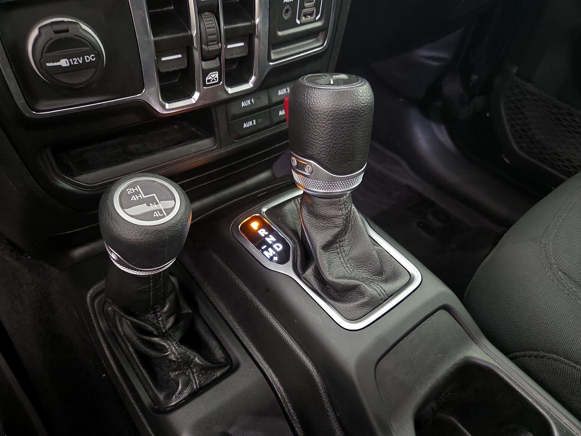 Thumbnail: 2022 Jeep Wrangler - 17